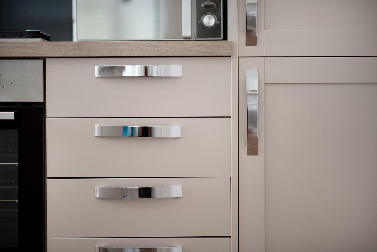 Flat A - Spacious Ground Floor, 1 Bedroom Apartment In Central Southsea, Портсмът Екстериор снимка